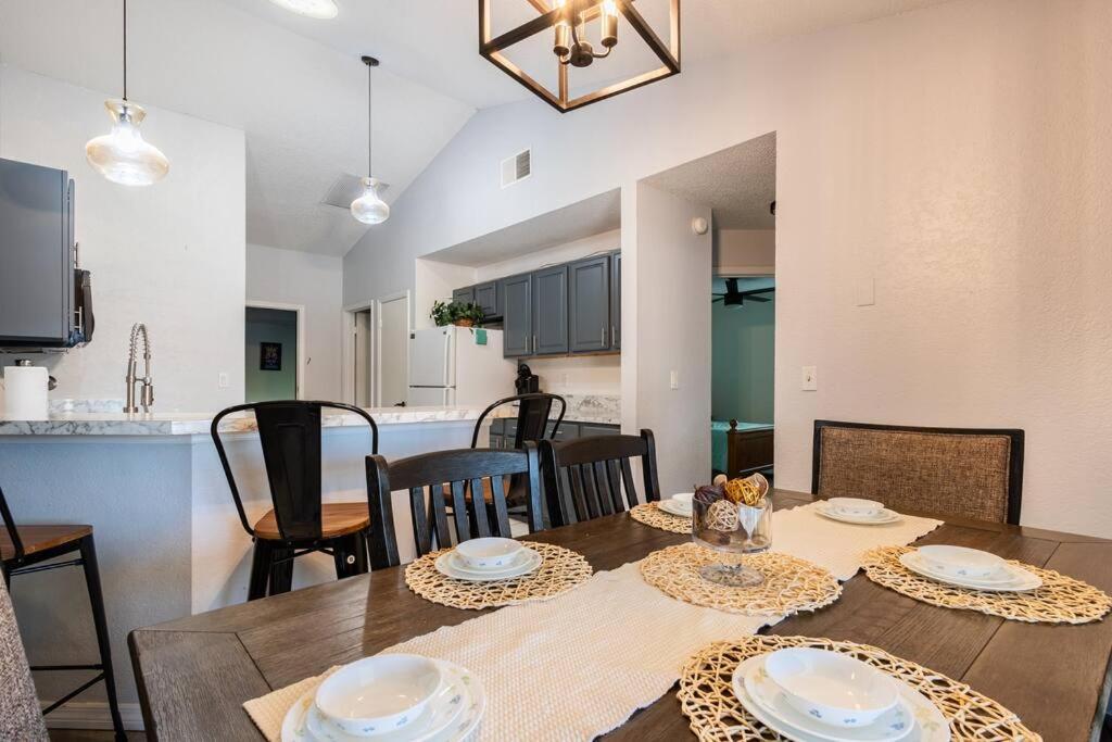 13 Mins From Disney Arcade, Private Pool, & Themed Rooms Orlando Buitenkant foto